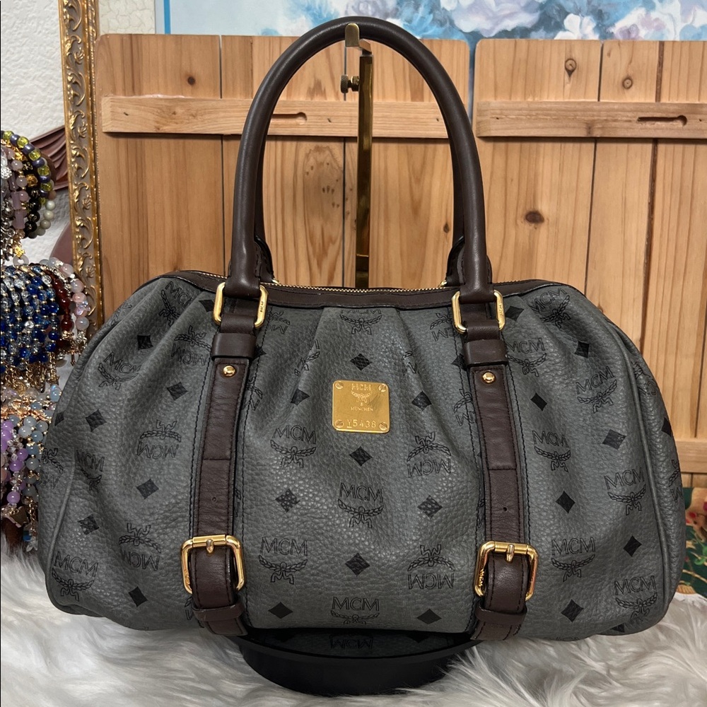 ⭐️MCM Vicetos in Gray/Black Color